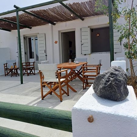 Villa 'Irene' Cycladic House With Sunrise And Sea View! Foinikiá Exterior foto