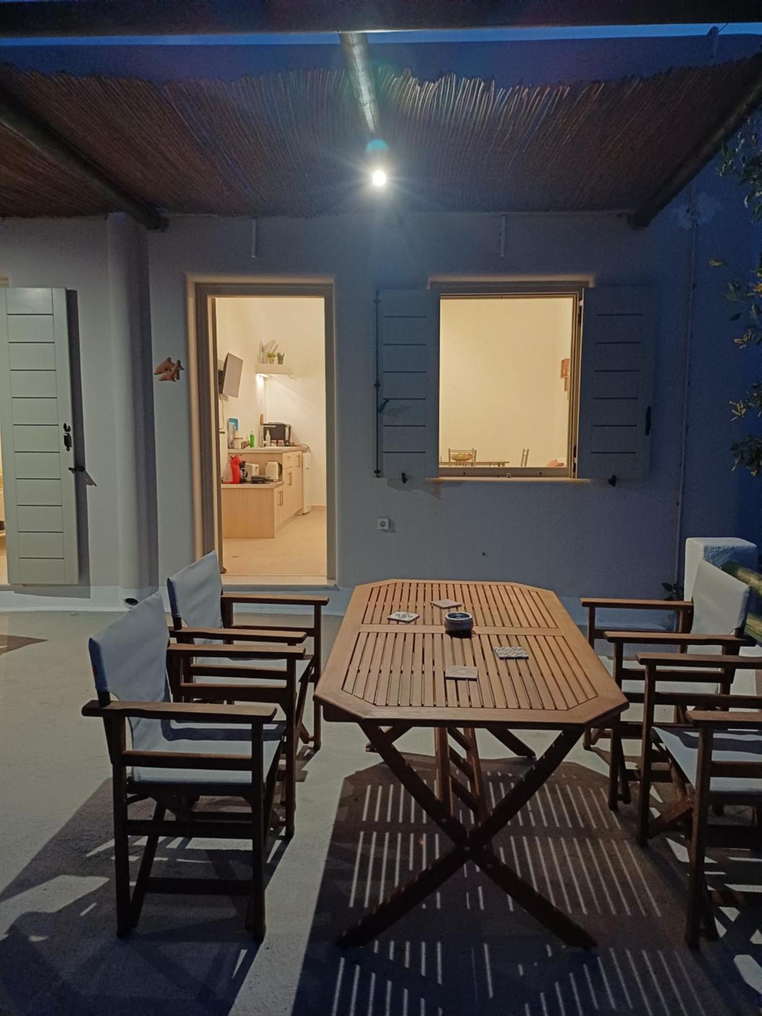 Villa 'Irene' Cycladic House With Sunrise And Sea View! Foinikiá Exterior foto