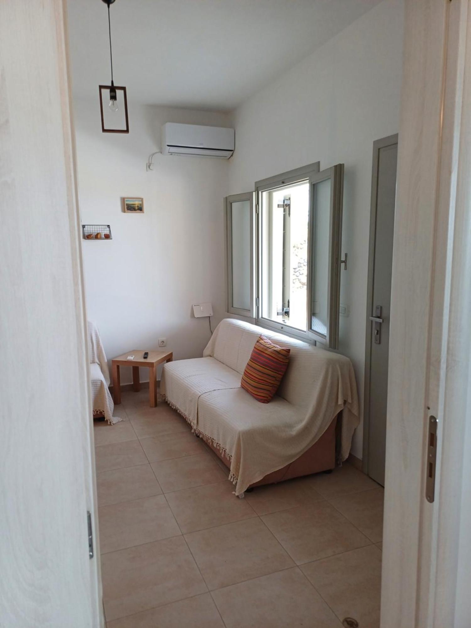 Villa 'Irene' Cycladic House With Sunrise And Sea View! Foinikiá Exterior foto