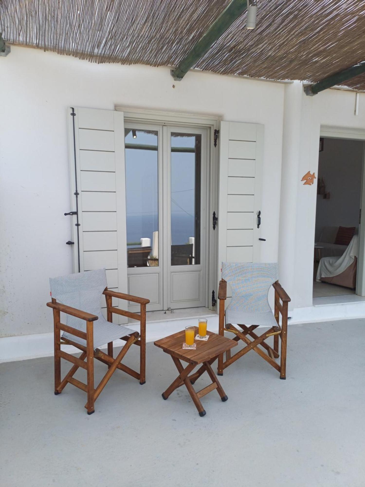Villa 'Irene' Cycladic House With Sunrise And Sea View! Foinikiá Exterior foto